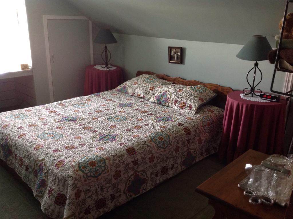 Maple Tourist Home B&B Grand Falls Habitación foto